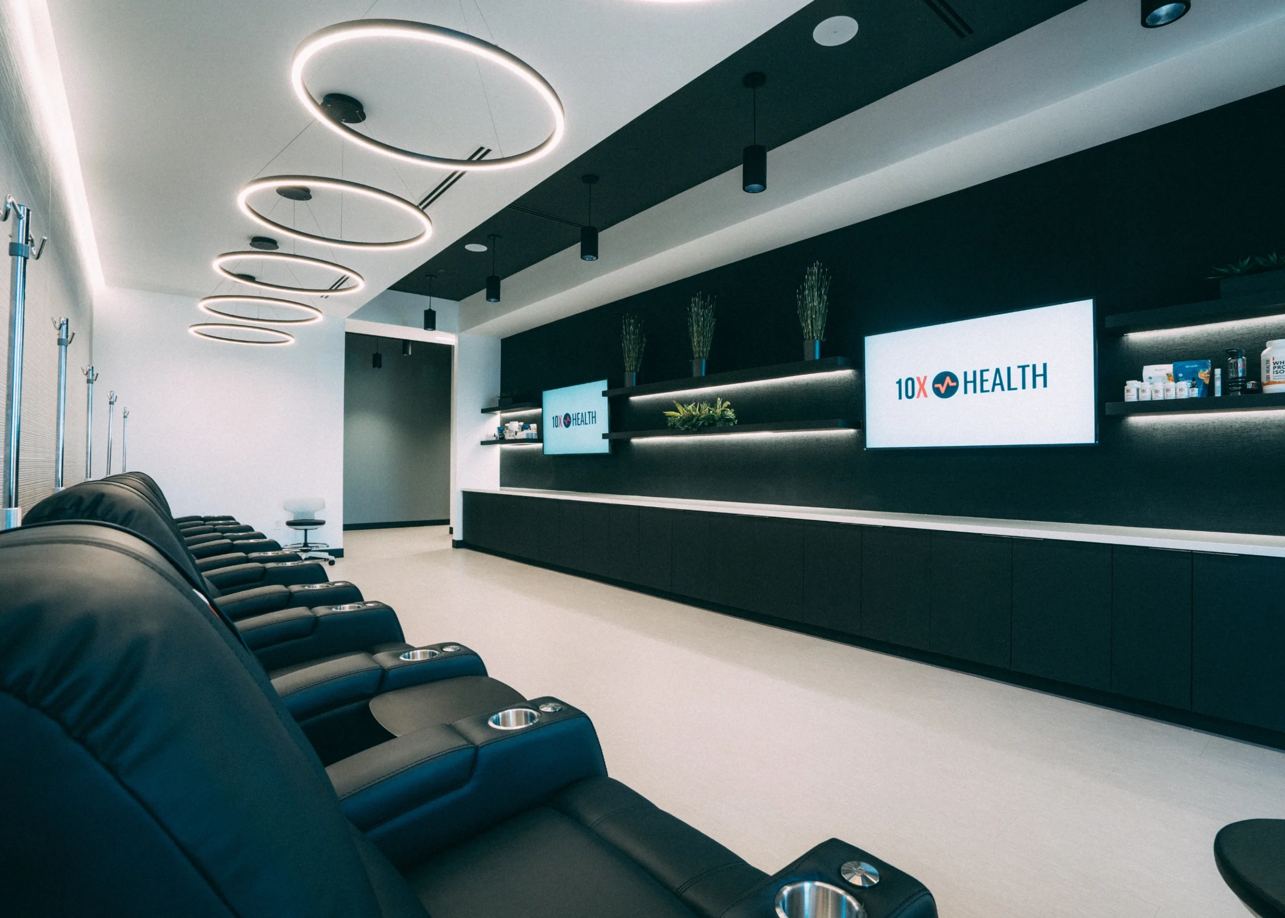 10x health scottsdale clinic longevity in a spa setting