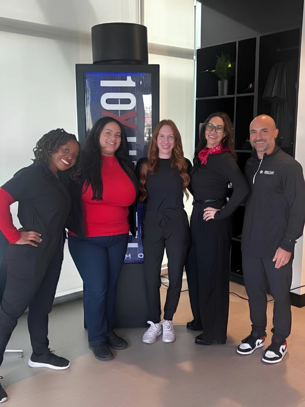 10x health scottsdale clinic team photo