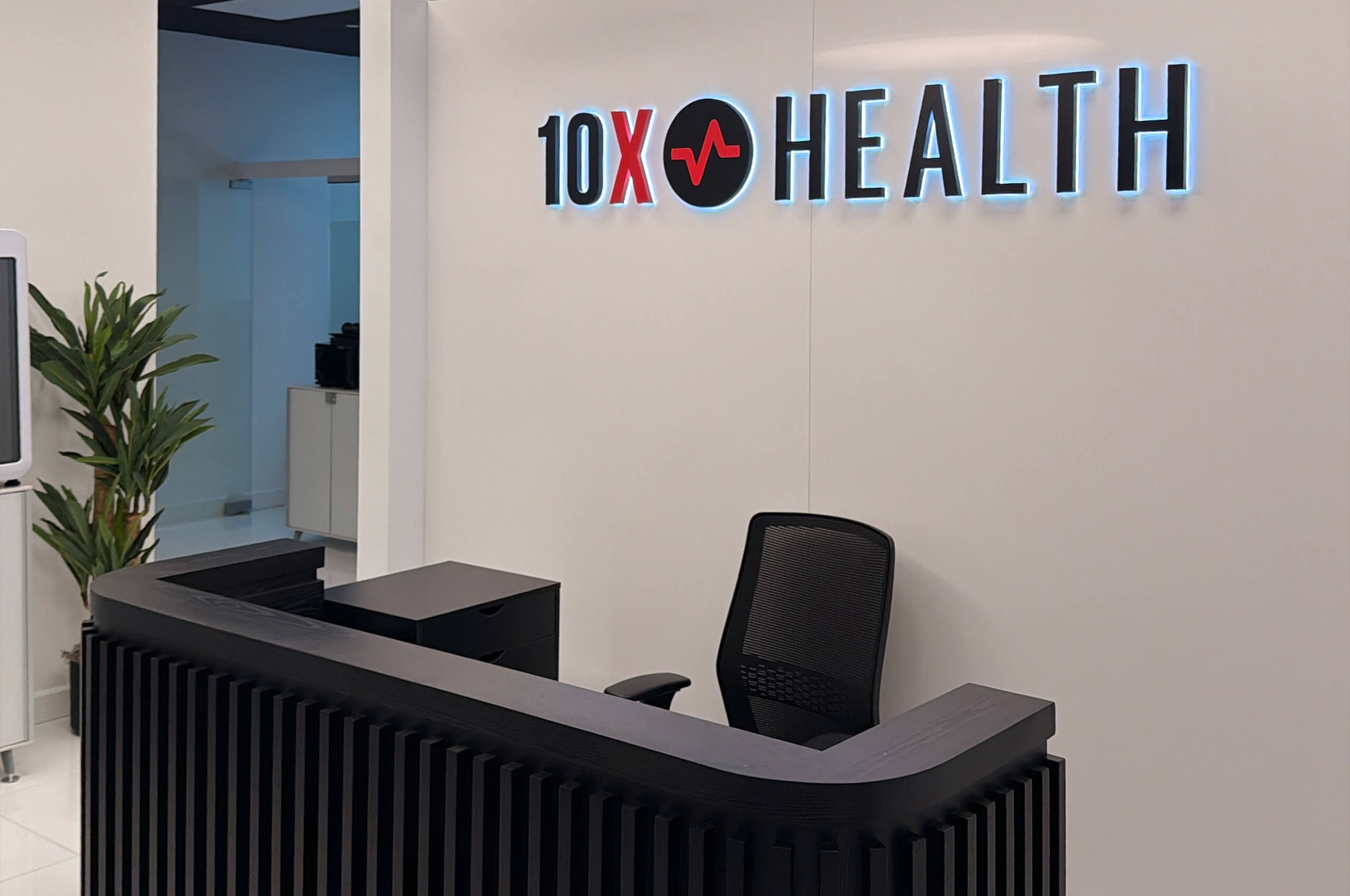 aventura frontdesk 2